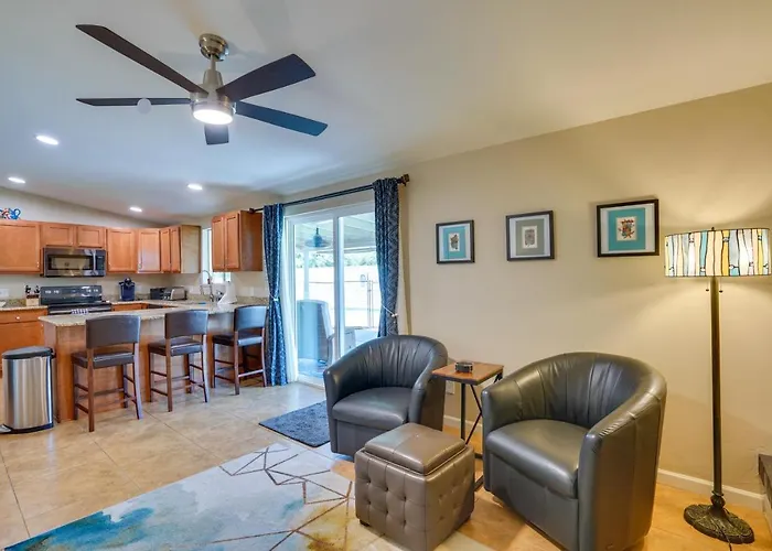 Holiday home Family-friendly Retreat W/ Pool & Yard! Tucson