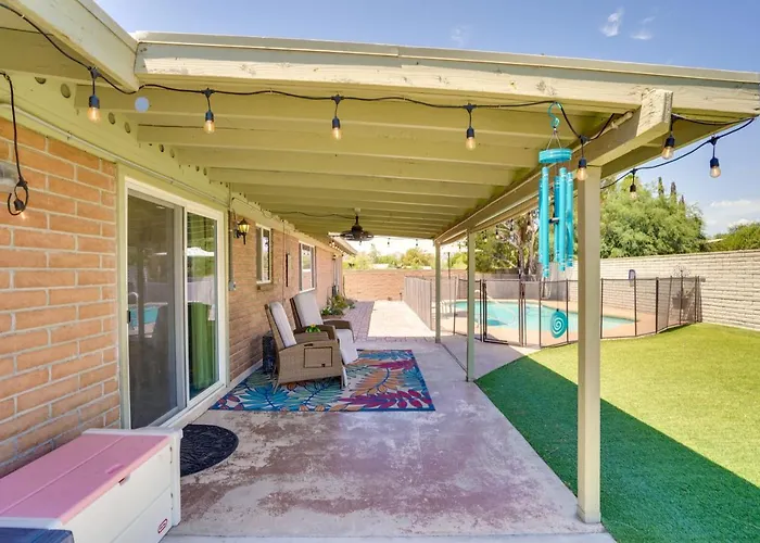 Holiday home Family-friendly Retreat W/ Pool & Yard! Tucson