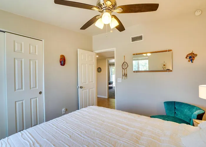 Family-friendly Retreat W/ Pool & Yard! Tucson